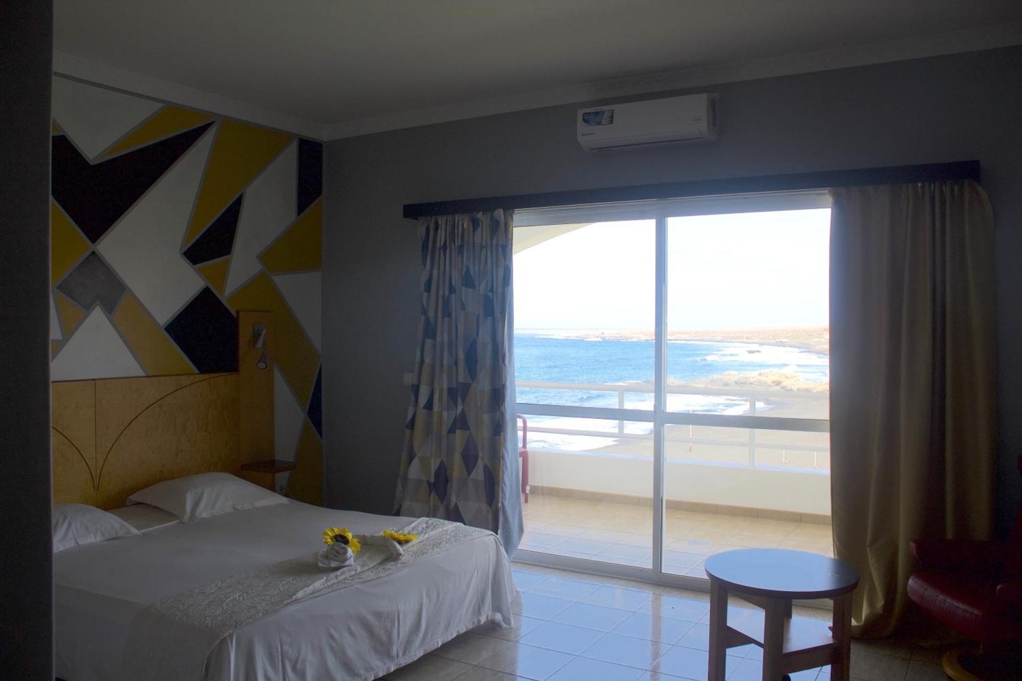 Falucho Paradise Beach Pedra Badejo  Ngoại thất bức ảnh