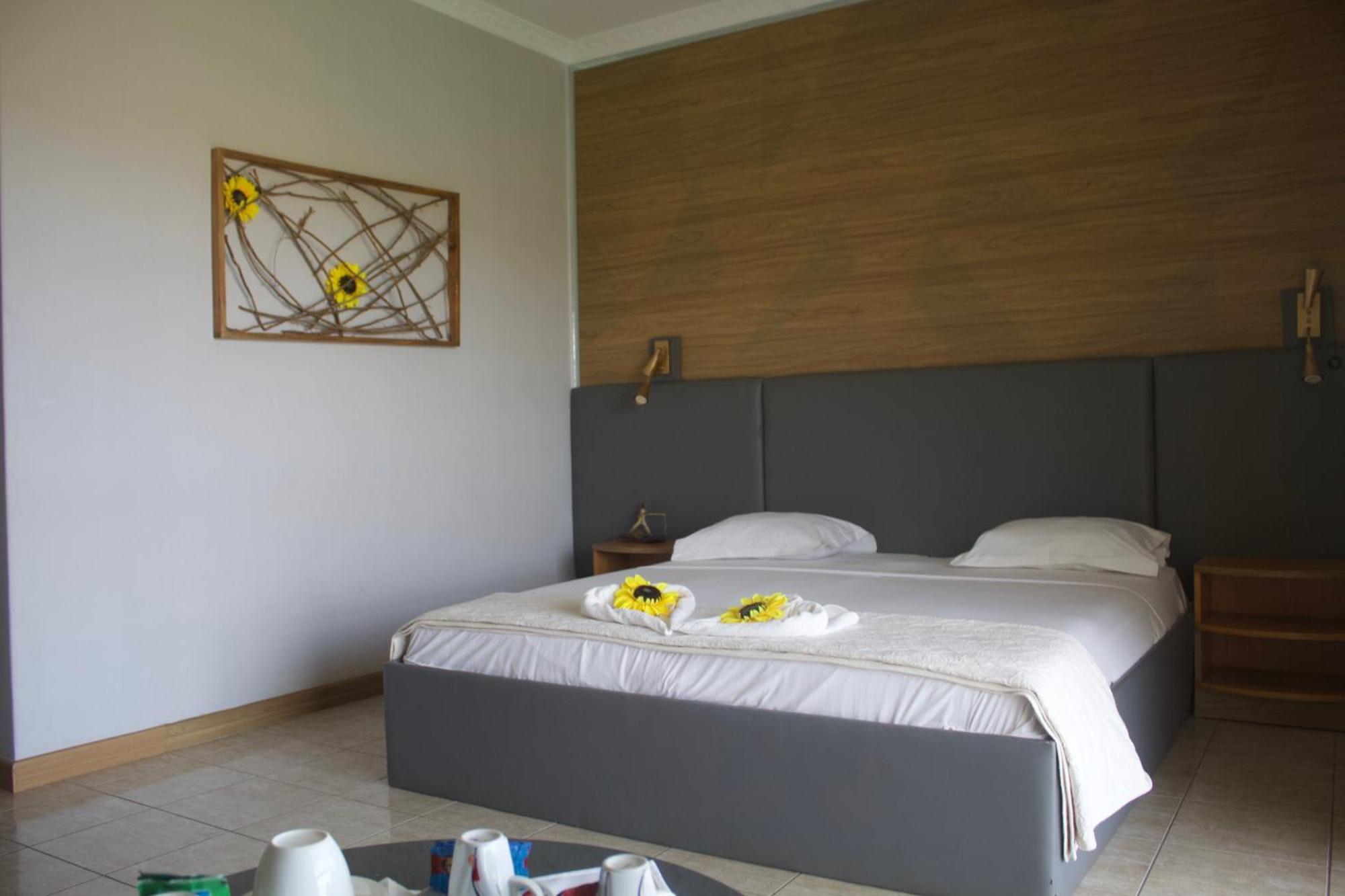 Falucho Paradise Beach Pedra Badejo  Ngoại thất bức ảnh